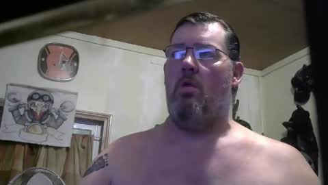 Snapshot of bigjohn41000 chatting on 11.15.25 bigjohn41000 online show from 11.15.25