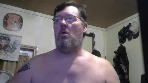 Snapshot of bigjohn41000 chatting on 11.17.25 bigjohn41000 online show from 11.17.25