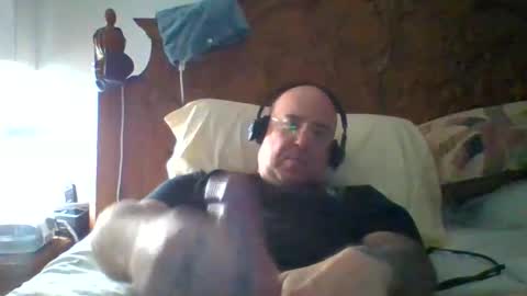 Snapshot of bigmike197167 chatting on 05.14.26 bigmike197167 online show from 05.14.26