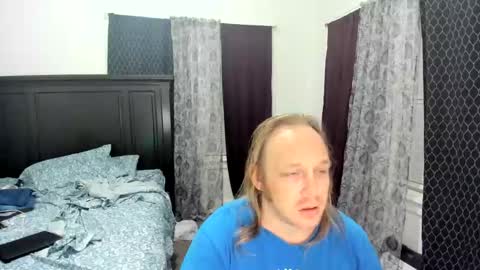 bigmike20129020 online show from 10.17.25