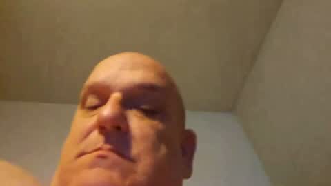 Snapshot of bigmikefl96 chatting on 06.16.26 bigmikefl96 online show from 06.16.26