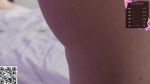 Snapshot of bigorgasm4us chatting on 01.08.26 Eva online show from 01.08.26