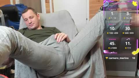 Snapshot of bigsshark chatting on 01.08.26 bigsshark online show from 01.08.26