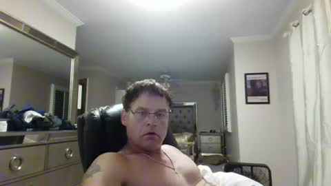 Snapshot of bigsteve24cm chatting on 06.26.26 bigsteve24cm online show from 06.26.26
