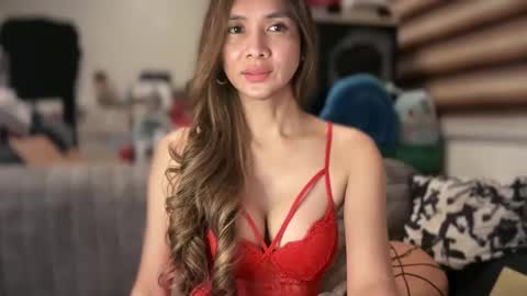Snapshot of bigsurprise4u chatting on 01.15.25 Yna     online show from 01.15.25