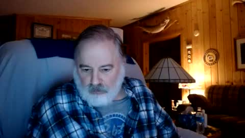Snapshot of bigthicksatisfying2 chatting on 06.12.26 bigthicksatisfying2 online show from 06.12.26