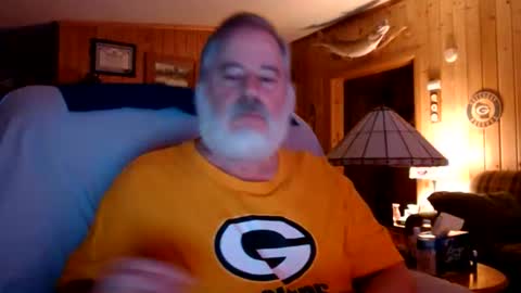 Snapshot of bigthicksatisfying2 chatting on 06.15.26 bigthicksatisfying2 online show from 06.15.26