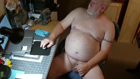 Snapshot of bigthump9999 chatting on 12.26.24 bigthump9999 online show from 12.26.24