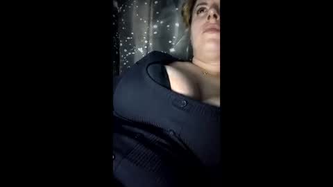 bigtitslala online show from 12.15.25
