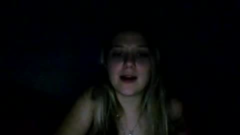 Snapshot of bigtittybella21 chatting on 07.05.26 bigtittybella21 online show from 07.05.26