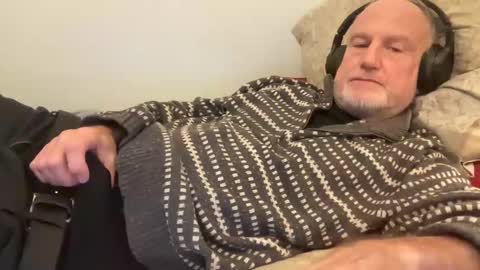 Bigwebone online show from 11.01.25