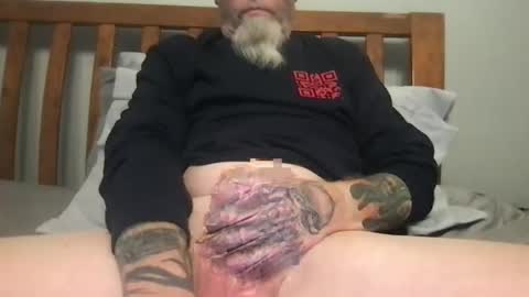 Bigwhitedickdaddy and BabyCakes online show from 01.06.25