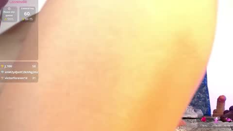 Snapshot of biianca1 chatting on 10.27.25 Bianca independent online show from 10.27.25