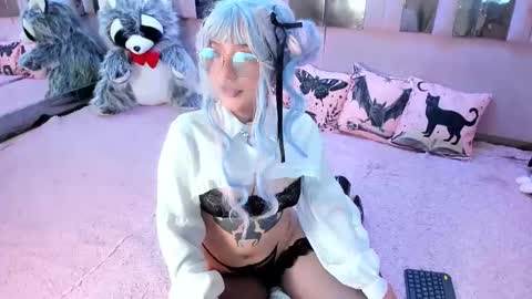 Snapshot of biizzy_noar chatting on 03.15.26 Biizzy online show from 03.15.26