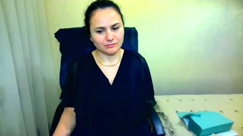 DOM NIKA online show from 04.24.26
