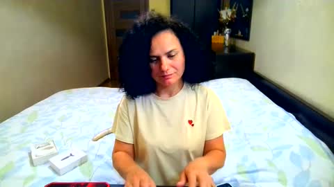 Snapshot of bililay chatting on 05.21.26 DOM NIKA online show from 05.21.26
