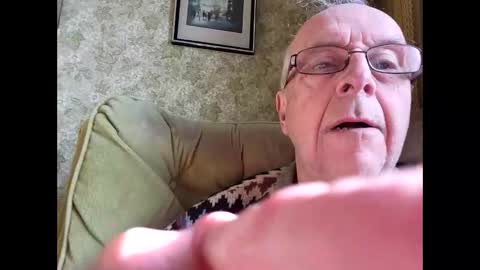 Snapshot of bill_25061 chatting on 12.02.24 bill_25061 online show from 12.02.24