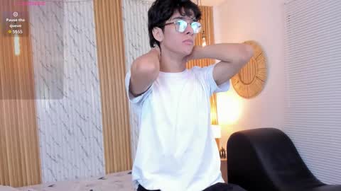 Snapshot of billie_jr chatting on 10.23.25 Billie online show from 10.23.25