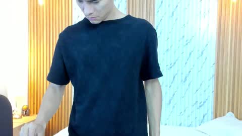 Snapshot of billie_jr chatting on 12.04.25 Billie online show from 12.04.25