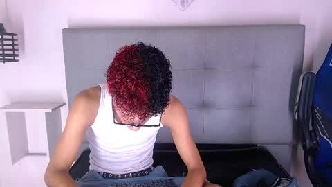 B-I-L-L-I-E 3 online show from 09.18.25