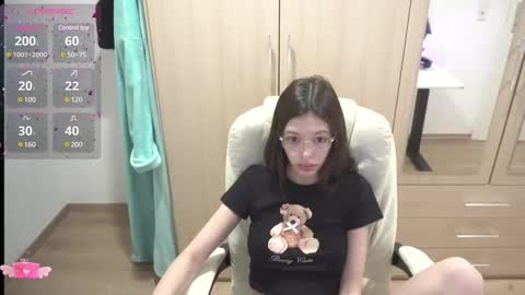 Snapshot of billly1love chatting on 02.10.25 billy1love online show from 02.10.25