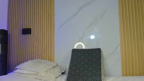 Sam online show from 11.22.25