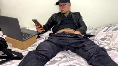 Snapshot of billy_magteo chatting on 08.05.26 billy_magteo online show from 08.05.26