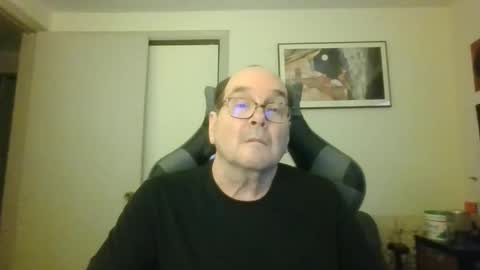 Snapshot of bink195234 chatting on 01.31.25 Bink195234 online show from 01.31.25