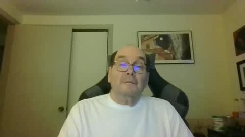 Snapshot of bink195234 chatting on 02.01.25 Bink195234 online show from 02.01.25