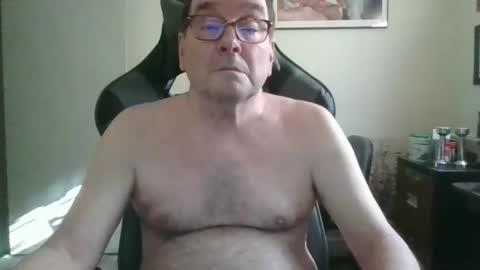 Snapshot of bink195234 chatting on 02.13.26 Bink195234 online show from 02.13.26