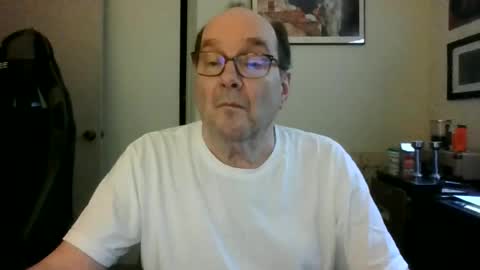 Snapshot of bink195234 chatting on 06.16.26 Bink195234 online show from 06.16.26
