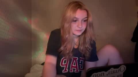 Snapshot of bishamonte chatting on 05.22.26 Bisha online show from 05.22.26