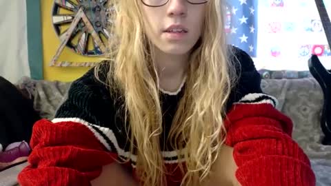 Snapshot of bitchybear chatting on 02.11.25 Brittany Bear online show from 02.11.25