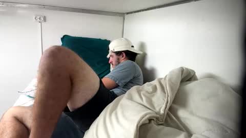 Snapshot of bitedeforain chatting on 09.21.25 bitedeforain online show from 09.21.25