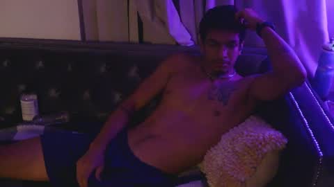 Snapshot of bitix00 chatting on 09.21.25 bitix00 online show from 09.21.25