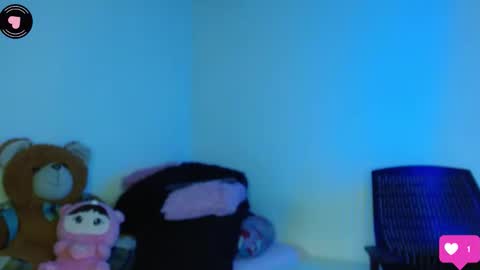 Instagram zpchherry online show from 01.13.26