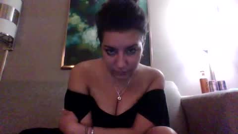 Snapshot of bj4290 chatting on 09.23.25 bj4290 online show from 09.23.25