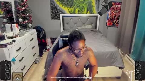 Snapshot of blaccanalmatters chatting on 12.17.24 Plant Base Streamers From Pennsylvania online show from 12.17.24