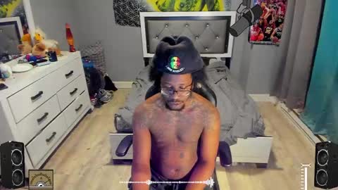 Snapshot of blaccanalmatters chatting on 02.11.25 Plant Base Streamers From Pennsylvania online show from 02.11.25