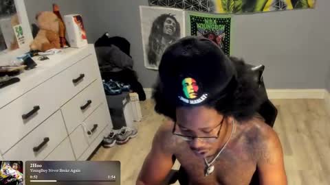 Snapshot of blaccanalmatters chatting on 11.04.25 Plant Base Streamers From Pennsylvania online show from 11.04.25