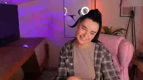 Snapshot of black___barbie chatting on 10.16.25 Black   Barbie online show from 10.16.25