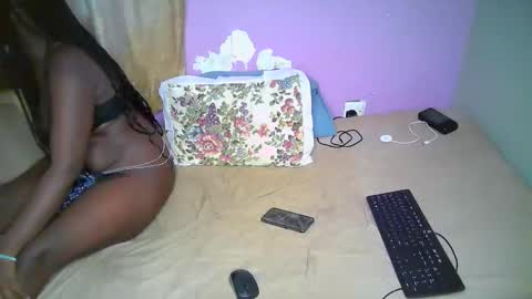 Snapshot of black_drip chatting on 03.10.26 black_drip online show from 03.10.26