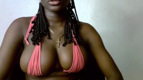 Esthy online show from 09.24.25