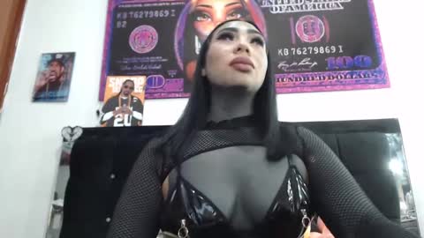 karenth soto online show from 02.25.25