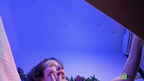 Jenny online show from 12.26.24