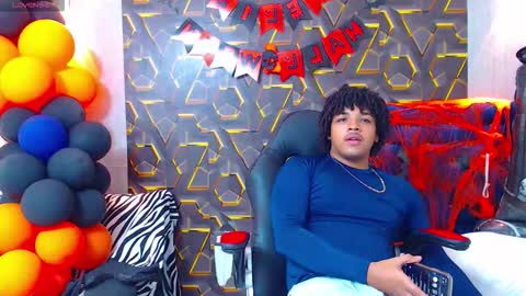 Snapshot of black_king_241 chatting on 10.24.25 black_king_241 online show from 10.24.25