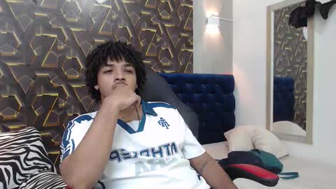 Snapshot of black_king_241 chatting on 11.09.25 black_king_241 online show from 11.09.25