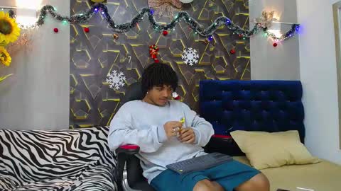 Snapshot of black_king_241 chatting on 11.20.25 black_king_241 online show from 11.20.25