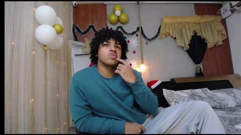 Snapshot of black_king_241 chatting on 12.23.25 black_king_241 online show from 12.23.25