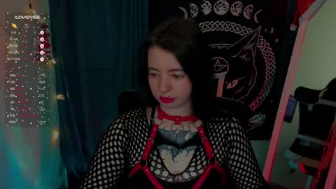  Black Kittie    Wednesday - 1300 - 1900 GMT help me get 100 thumbs up online show from 01.07.25